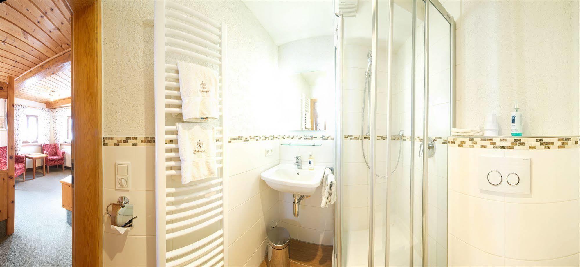 Landhotel Binderhaeusl Garni Inzell Dış mekan fotoğraf